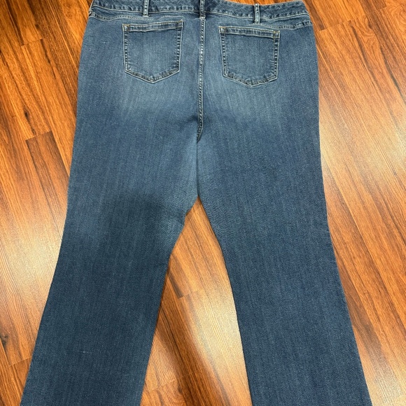 Torrid Relaxed Fit Bootcut jeans - Picture 2 of 3